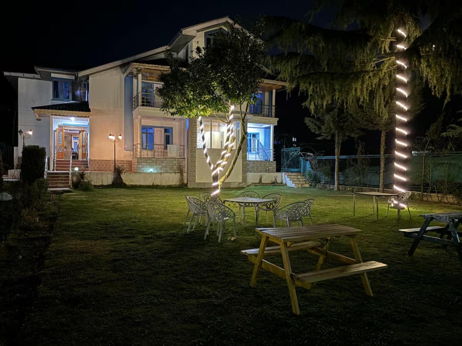Nasheman Resorts Σριναγκάρ Εξωτερικό φωτογραφία